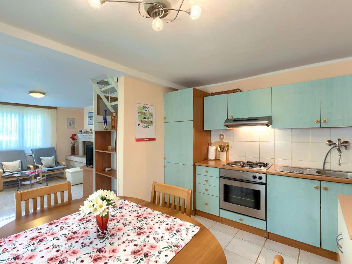 Holiday Home Lavanda - Roj453 By Interhome Žminj Eksteriør billede